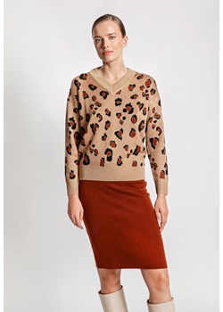 Sweter w cętki z dekoltem w serek ze sklepu Molton w kategorii Swetry damskie - zdjęcie 146720365