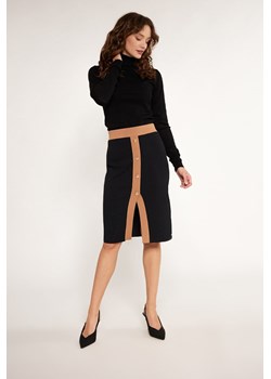 Prążkowana spódnica o dopasowanym kroju ze sklepu MONNARI w kategorii Spódnice - zdjęcie 146749519