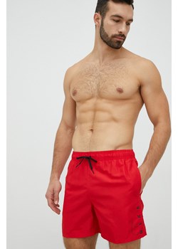 Nike szorty kąpielowe kolor czerwony ze sklepu ANSWEAR.com w kategorii Kąpielówki - zdjęcie 147091039