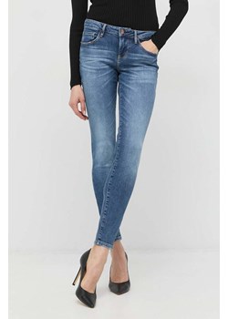 Guess jeansy ANNETTE damskie medium waist W2YA99 D4Q02 ze sklepu ANSWEAR.com w kategorii Jeansy damskie - zdjęcie 147344025