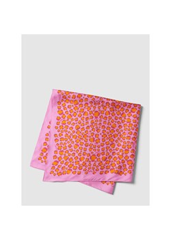 Chusta jedwabna ze zwierzęcym nadrukiem model ‘Scarf Leo Pink’ ze sklepu Peek&Cloppenburg  w kategorii Szaliki i chusty damskie - zdjęcie 147346458