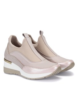 Różowe sneakersy damskie INGRID ze sklepu Domenoshoes w kategorii Buty sportowe damskie - zdjęcie 147541479