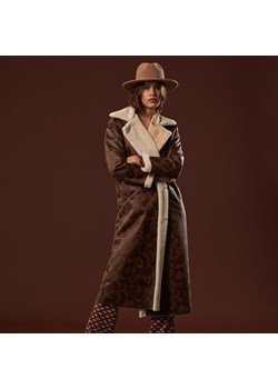 Sinsay - Płaszcz z imitacji futra - Brązowy ze sklepu Sinsay w kategorii Płaszcze damskie - zdjęcie 147630156