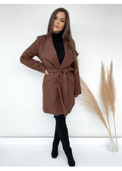 elegancki włoski wiosenny płaszcz palermo z pikowaną podszewką i dużymi klapami - czekoladowy ze sklepu STYLOWO w kategorii Płaszcze damskie - zdjęcie 147674339