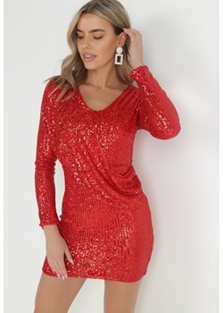Czerwona Cekinowa Sukienka Mini z Gumką w Pasie Colke ze sklepu Born2be Odzież w kategorii Sukienki - zdjęcie 147914365