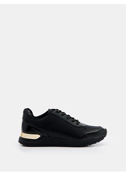 Mohito - Sneakersy - Czarny ze sklepu Mohito w kategorii Buty sportowe damskie - zdjęcie 147940126