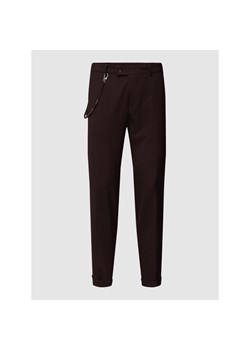Spodnie do garnituru o kroju regular fit z ozdobnym łańcuszkiem model ‘Cameron’ ze sklepu Peek&Cloppenburg  w kategorii Spodnie męskie - zdjęcie 148032625