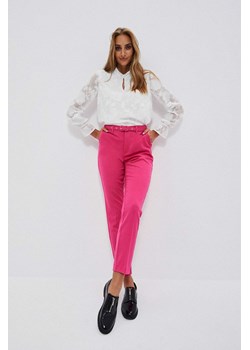Spodnie cygaretki z paskiem ze sklepu Moodo.pl w kategorii Spodnie damskie - zdjęcie 148102971