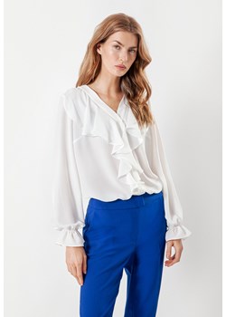 Ecru bluzka z żabotem ze sklepu Molton w kategorii Bluzki damskie - zdjęcie 148151627
