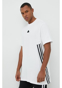 adidas t-shirt bawełniany kolor biały z aplikacją ze sklepu ANSWEAR.com w kategorii T-shirty męskie - zdjęcie 148276596