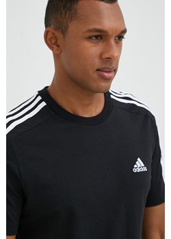 adidas t-shirt bawełniany kolor czarny z aplikacją  IC9334 ze sklepu ANSWEAR.com w kategorii T-shirty męskie - zdjęcie 148276606
