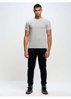 Koszulka męska gładka Classic 901 ze sklepu Big Star w kategorii T-shirty męskie - zdjęcie 148301035