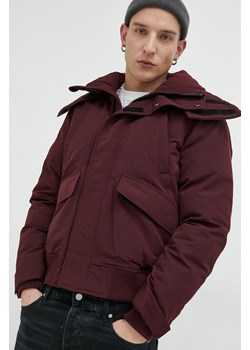 Superdry kurtka męska kolor bordowy zimowa ze sklepu ANSWEAR.com w kategorii Kurtki męskie - zdjęcie 148347135