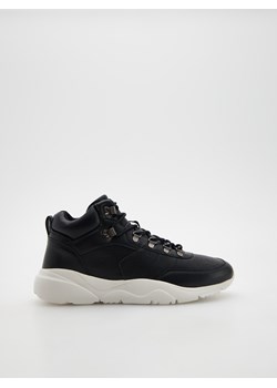 Reserved - Sneakersy z imitacji skóry - Czarny ze sklepu Reserved w kategorii Buty sportowe męskie - zdjęcie 148415896