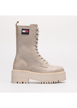 TOMMY HILFIGER TOMMY JEANS FLATFORM PADDED BOOT ze sklepu Symbiosis w kategorii Workery damskie - zdjęcie 148445628