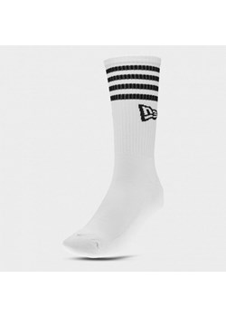 Skarpetki uniseks (3-pak) NEW ERA STRIPE CREW SOCKS ze sklepu Sportstylestory.com w kategorii Skarpetki damskie - zdjęcie 148647239