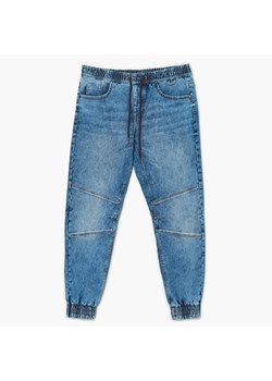 Cropp - Niebieskie jeansy jogger - niebieski ze sklepu Cropp w kategorii Jeansy męskie - zdjęcie 149063225