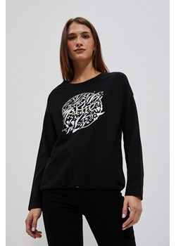Bluzka z długim rękawem i nadrukiem czarna ze sklepu Moodo.pl w kategorii Bluzki damskie - zdjęcie 149194526