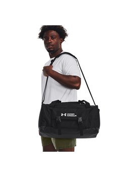 Torba treningowa uniseks UNDER ARMOURUA Gametime Duffle M - czarna ze sklepu Sportstylestory.com w kategorii Torby sportowe - zdjęcie 149214849