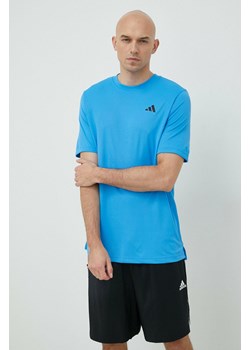 adidas Performance t-shirt treningowy Club kolor niebieski gładki ze sklepu ANSWEAR.com w kategorii T-shirty męskie - zdjęcie 149279476