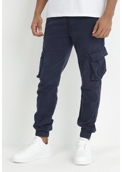 Granatowe Spodnie Joggery z Gumką w Pasie i Kieszeniami Aidon ze sklepu Born2be Odzież w kategorii Spodnie męskie - zdjęcie 149390466
