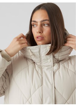 Vero Moda Kurtka puchowa Adelaloa 10267606 Beżowy Regular Fit ze sklepu MODIVO w kategorii Kurtki damskie - zdjęcie 149688666