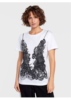 Paprocki & Brzozowski T-Shirt TSHRCOM2151 Biały Regular Fit ze sklepu MODIVO w kategorii Bluzki damskie - zdjęcie 149692467