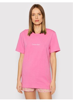 Calvin Klein Underwear T-Shirt 000QS6756E Różowy Regular Fit ze sklepu MODIVO w kategorii Piżamy damskie - zdjęcie 150000269
