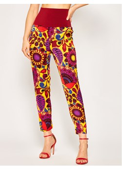 Manila Grace Spodnie materiałowe P572VF Kolorowy Regular Fit ze sklepu MODIVO w kategorii Spodnie damskie - zdjęcie 150348716
