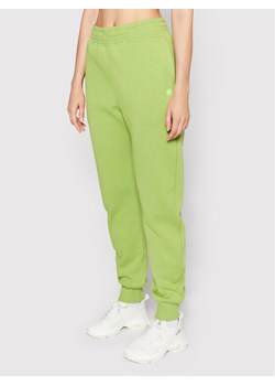 G-Star Raw Spodnie dresowe Pacior D21320-C235-D115 Zielony Tapered Fit ze sklepu MODIVO w kategorii Spodnie damskie - zdjęcie 150354048