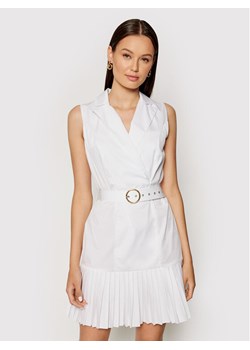 Rinascimento Sukienka koktajlowa CFC0017897002 Biały Regular Fit ze sklepu MODIVO w kategorii Sukienki - zdjęcie 150471456