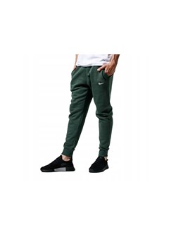 Męskie spodnie dresowe Nike Sportswear Club zielone 826431-337 ansport.pl ze sklepu ansport w kategorii Spodnie męskie - zdjęcie 150616426