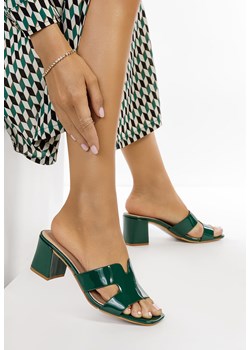 Zielone klapki na obcasie Alemena ze sklepu Zapatos w kategorii Klapki damskie - zdjęcie 150616755