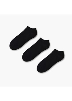 Cropp - Czarne skarpetki stopki 3 pack - Czarny ze sklepu Cropp w kategorii Skarpetki damskie - zdjęcie 150618986
