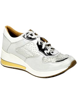 Sneakersy Aga ST.7550-1857-1810-1816 Biały ze sklepu EuroButy.com.pl w kategorii Buty sportowe damskie - zdjęcie 150628399