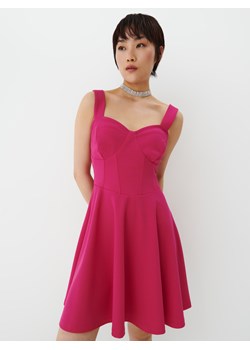 Mohito - Sukienka mini na szerokich ramiączkach - Różowy ze sklepu Mohito w kategorii Sukienki - zdjęcie 150660968