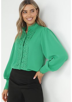 Zielona Koszula z Koronką i Perłami Cassa ze sklepu Born2be Odzież w kategorii Koszule damskie - zdjęcie 150691667