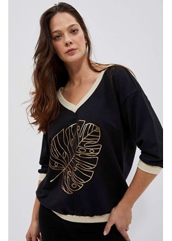 Czarna bluza damska z nadrukiem liścia 4009, Kolor czarny, Rozmiar XS, Moodo ze sklepu Primodo w kategorii Bluzy damskie - zdjęcie 150787496