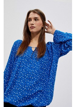 Luźna bluzka damska w kolorze niebieskim z nadrukiem 4018, Kolor niebieski, Rozmiar S, Moodo ze sklepu Primodo w kategorii Bluzki damskie - zdjęcie 150787516