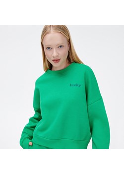 Cropp - Zielona bluza dresowa z haftem - Zielony ze sklepu Cropp w kategorii Bluzy damskie - zdjęcie 150845508