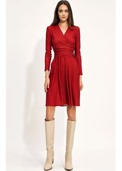 Sukienka damska z kopertowym dekoltem w kolorze czerwonym s212, Kolor czerwony, Rozmiar 36, Nife ze sklepu Primodo w kategorii Sukienki - zdjęcie 150892186