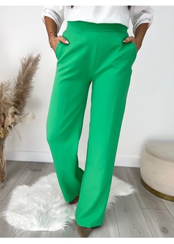Zielone Klasyczne Spodnie ze sklepu ModnaKiecka.pl w kategorii Spodnie damskie - zdjęcie 150899237