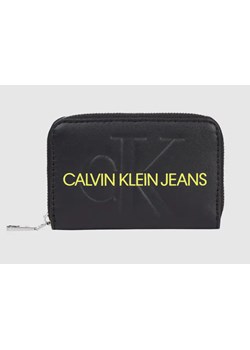 Portfel Calvin Klein Jeans ze sklepu Darbut w kategorii Portfele damskie - zdjęcie 150954578