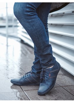 Buty męskie Casual R3 Perforacja Granatowe ze sklepu butyolivier w kategorii Półbuty męskie - zdjęcie 151005518