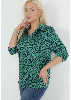 Zielona Wzorzysta Bluzka z Satynowego Materiału Amorrah ze sklepu Born2be Odzież w kategorii Bluzki damskie - zdjęcie 151046247