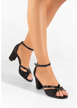 Czarne sandały na słupku Aniela ze sklepu Zapatos w kategorii Sandały damskie - zdjęcie 151073837