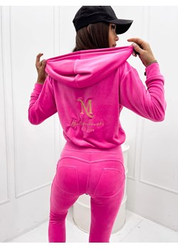 WELUROWA BLUZA Z KAPTUREM PREMIUM LOGO MIELCZARKOWSKI - RÓŻÓWA ze sklepu STYLOWO w kategorii Bluzy damskie - zdjęcie 151112185