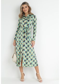 Zielona Sukienka Maxi z Wiązanym Paskiem i Geometrycznym Wzorem Annalea ze sklepu Born2be Odzież w kategorii Sukienki - zdjęcie 151810839