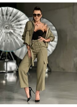 Spodnie Dizma Khaki ze sklepu Lisa Mayo w kategorii Spodnie damskie - zdjęcie 151944177