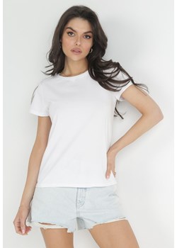Biały Basicowy T-shirt Acatine ze sklepu Born2be Odzież w kategorii Bluzki damskie - zdjęcie 152028747